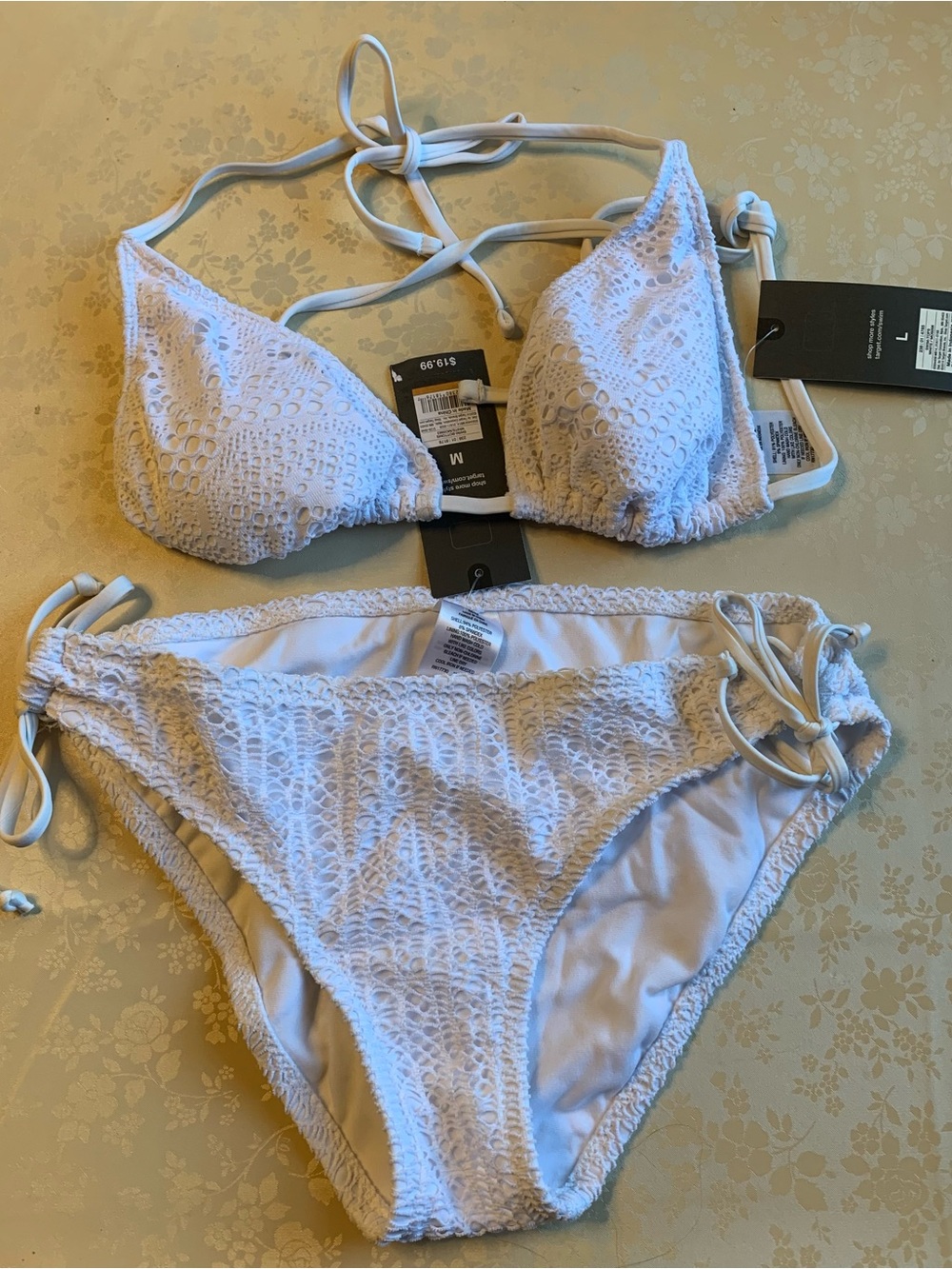 NWT Women's White Crochet Triangle Bikini Set - 2PC